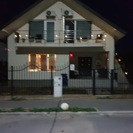 Casa Margareta Guest house *